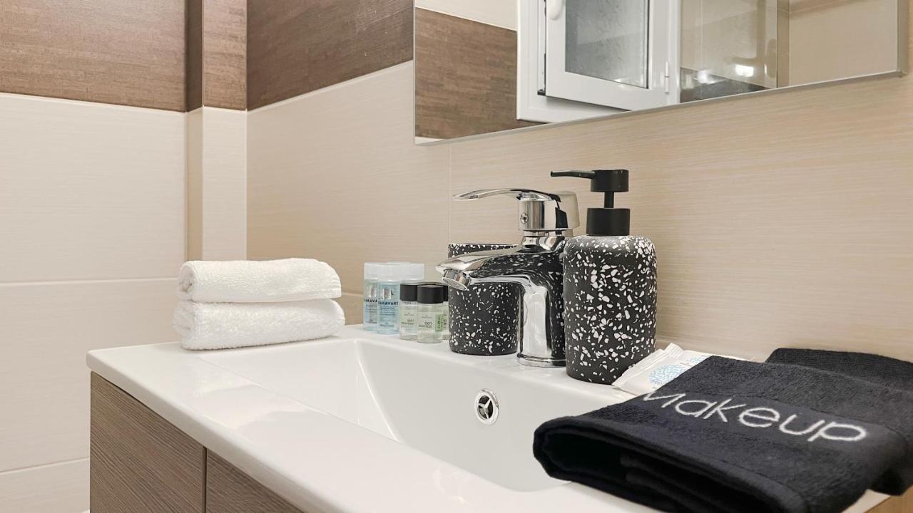 Kodrigktonos Central 77Sqm Apt In Viktoria Atene Esterno foto